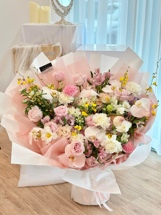 L size Spring Melody Mixed Flower Bouquet