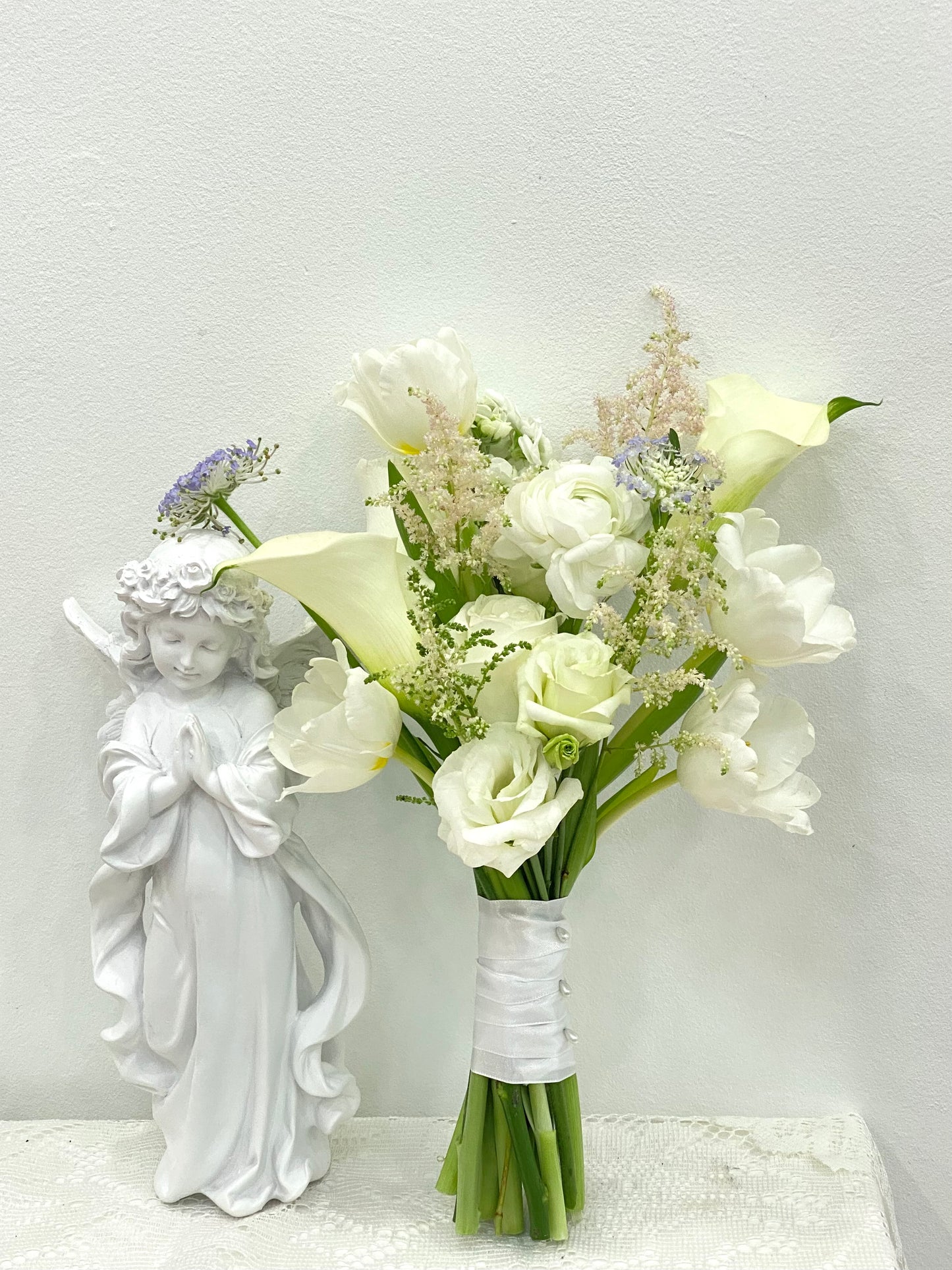 Heaven's Whisper Calla Lily Bridal Bouquet