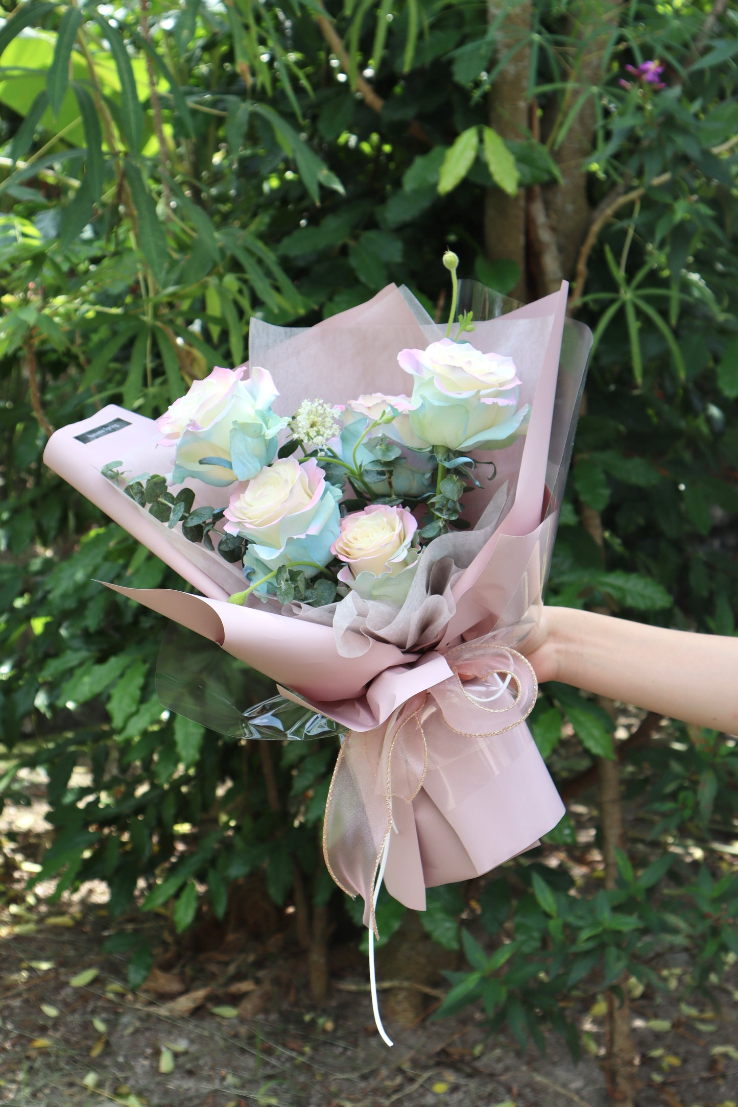 Ethereal Rosy Rose Bouquet