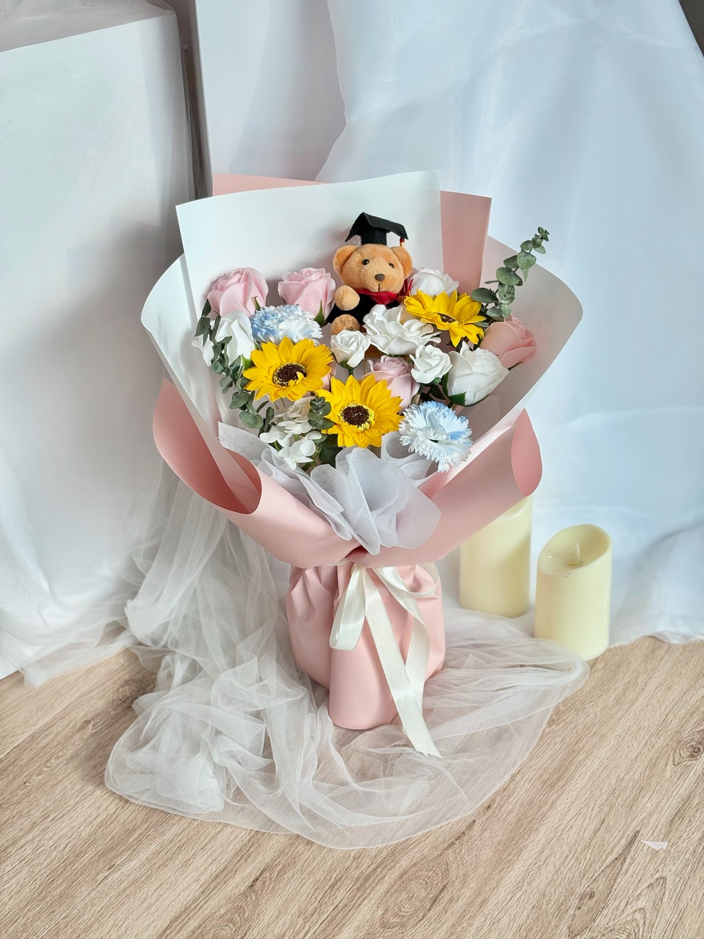 Bright Beginnings Graduation Soao Flower with graduation bear