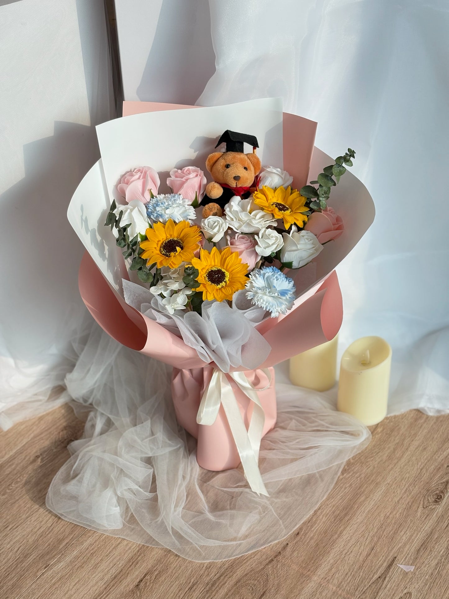 Bright Beginnings Graduation Soao Flower with graduation bear