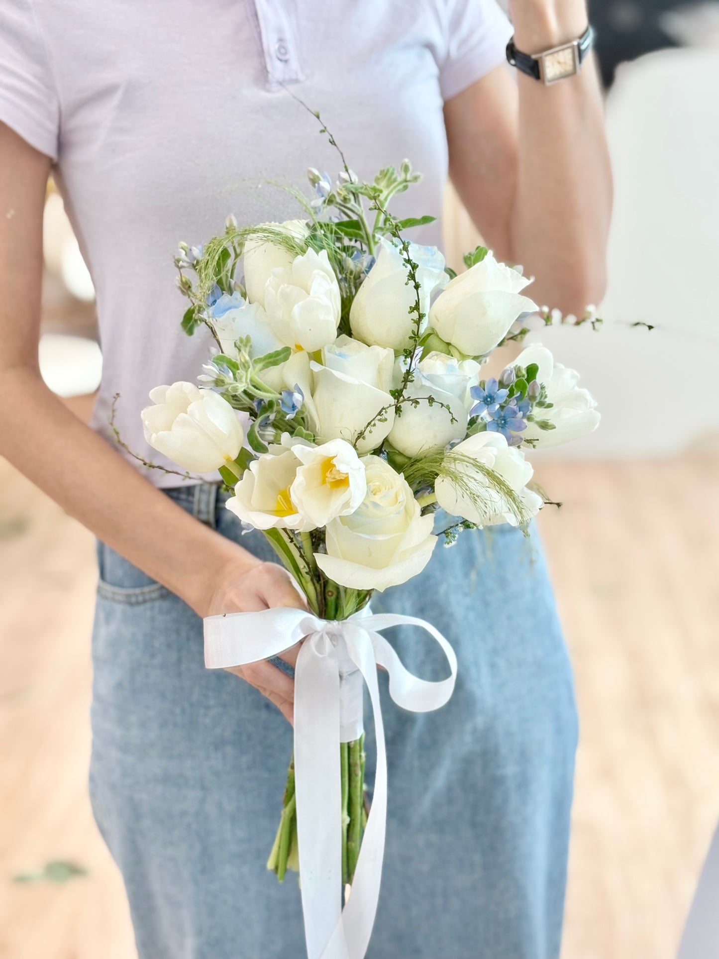 Winter Elf Tulips mix rosesBridal Bouquet
