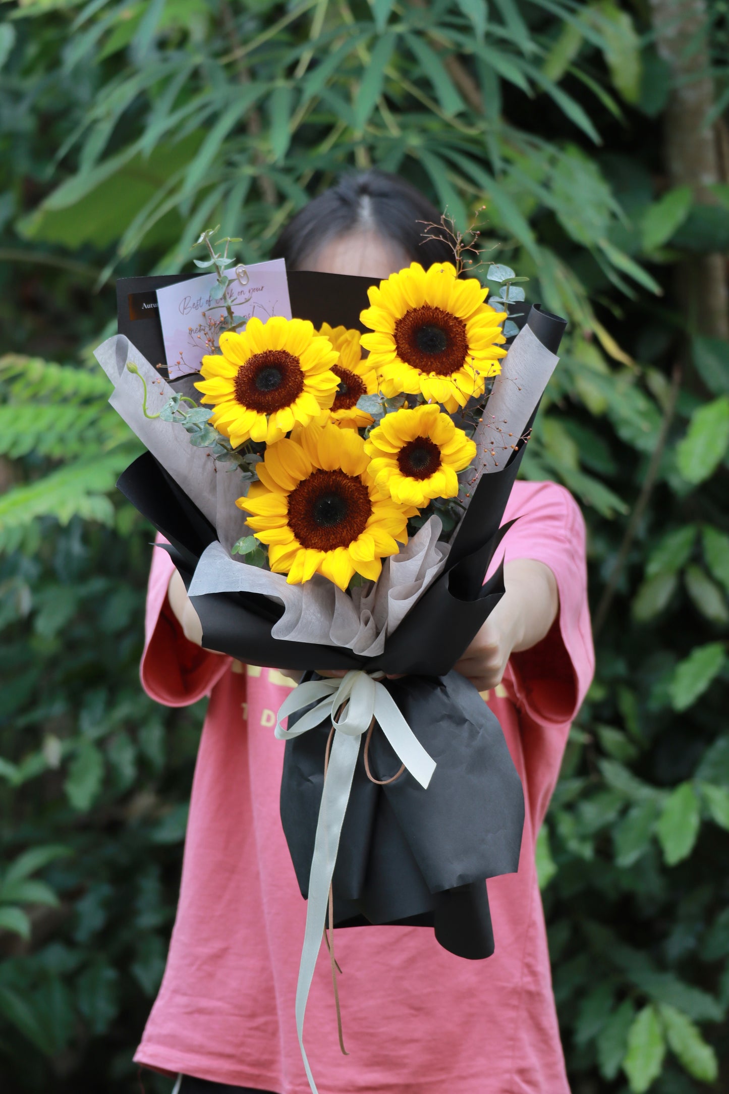 Solara Sunflower Bouquet