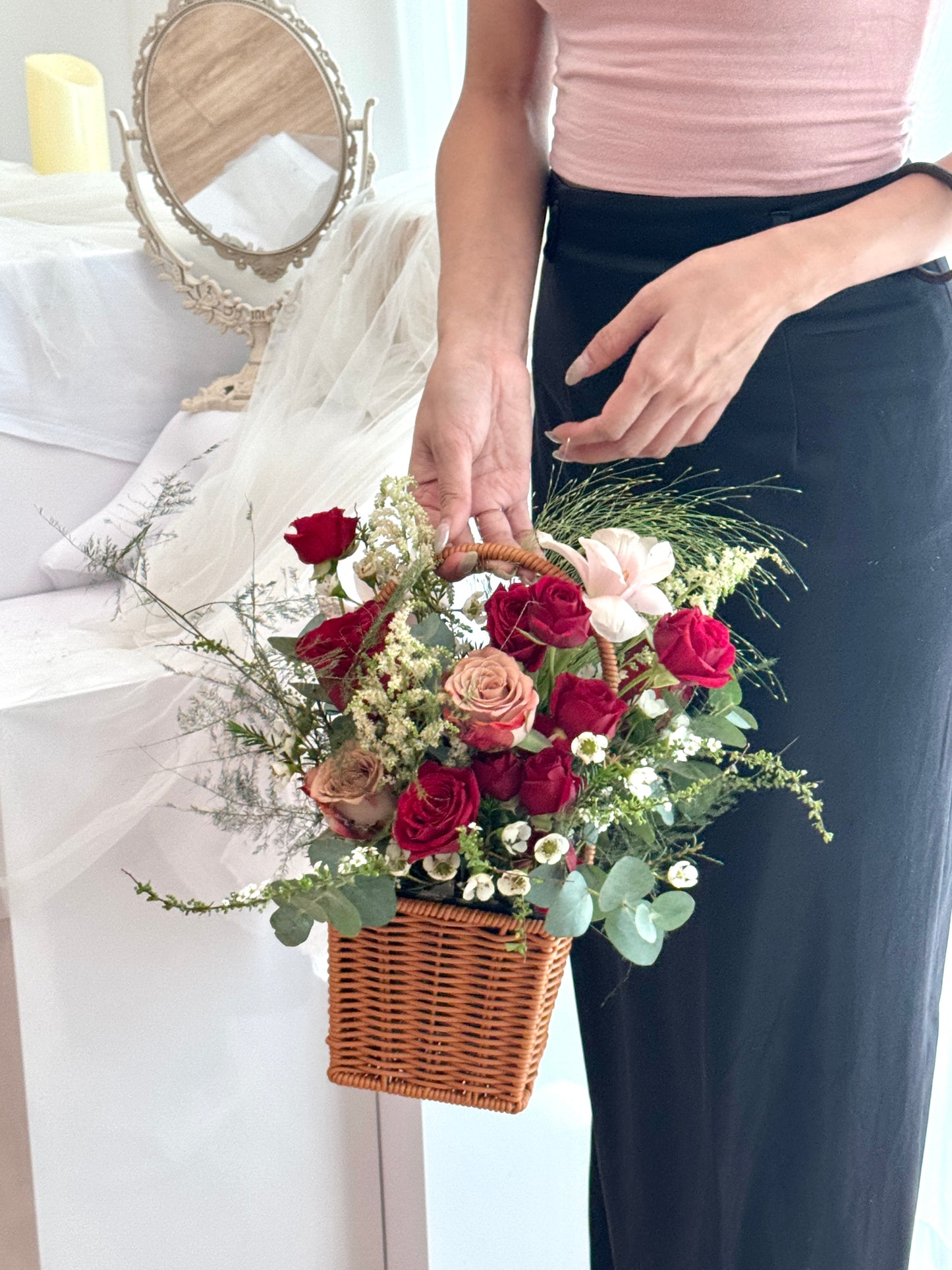 The Regent Cuppuccino Mixed Red roses Flower Basket