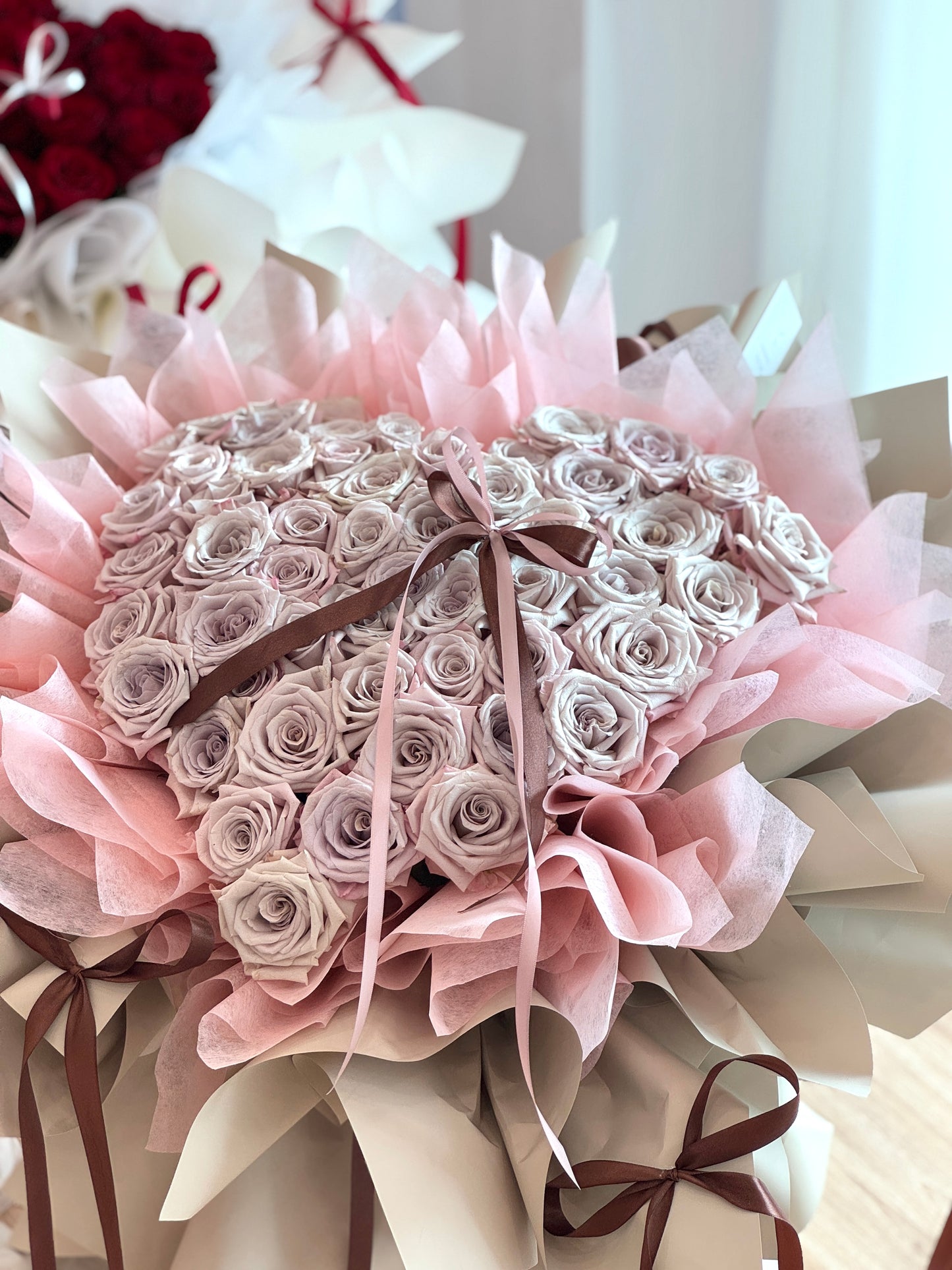 You are my only one 52 Blush Menta Roses