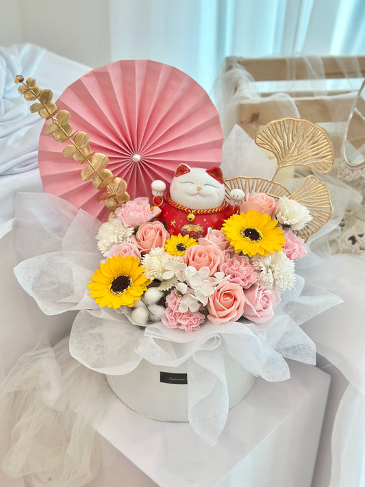 Fortune cat Lucky Soap Opening Flower Box