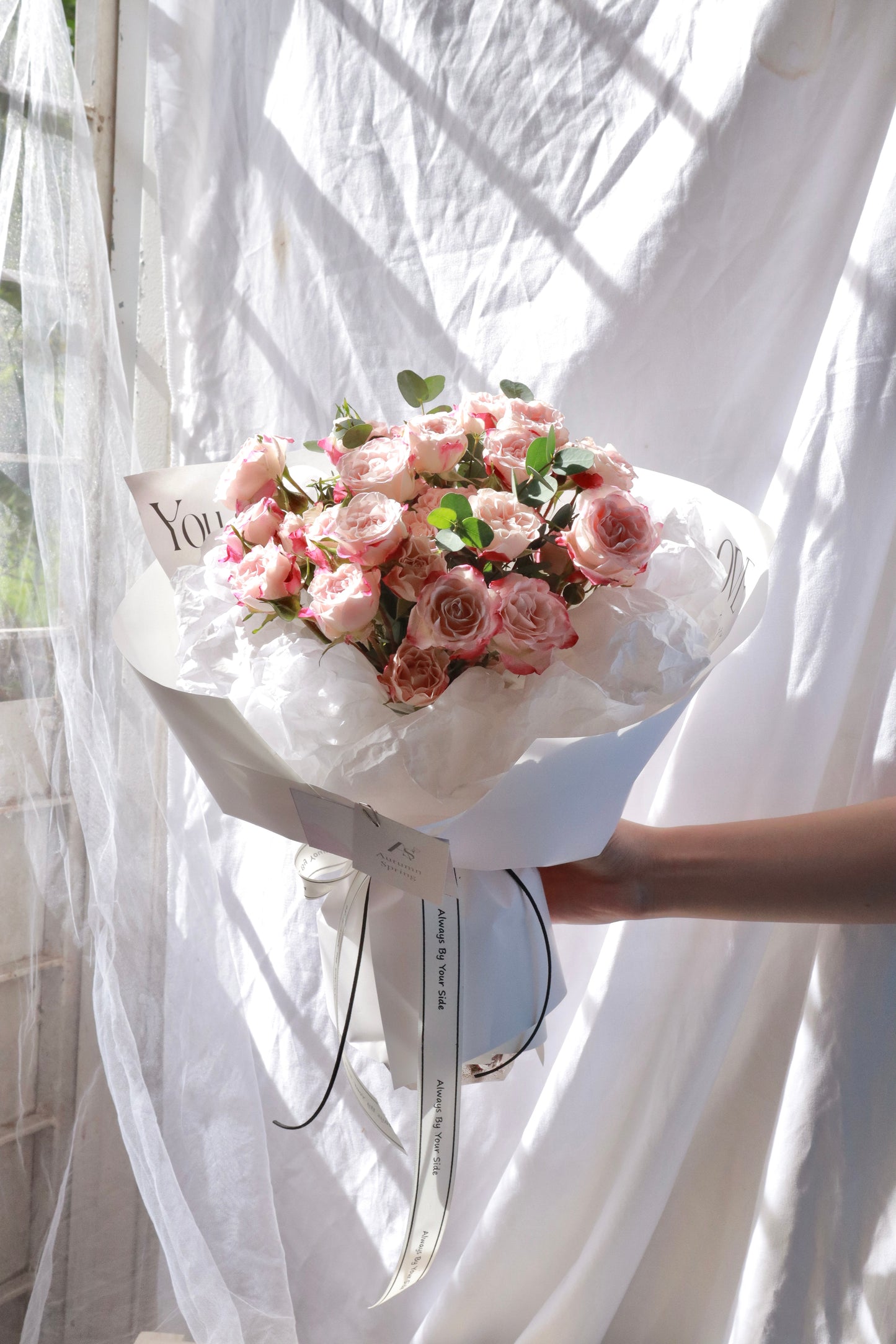 Aria Rose Spray Bouquet