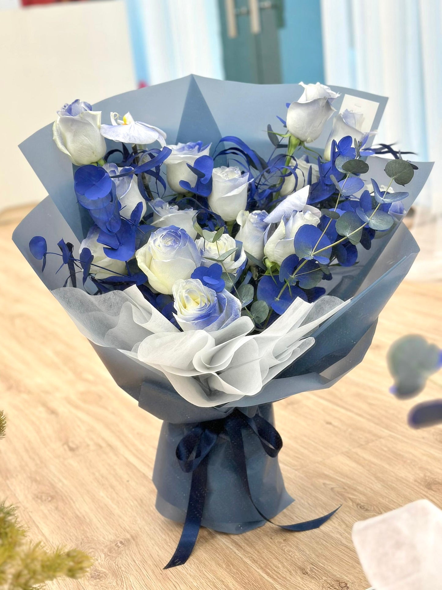 Blue Dream Promise Roses Flower Bouquet