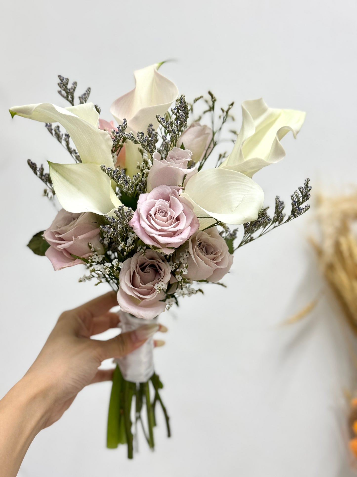 Alexa Manta Rose Bridal Bouquet