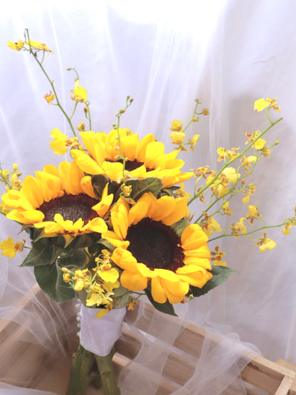 Golden Hour Sunflower Bridal Bouquet