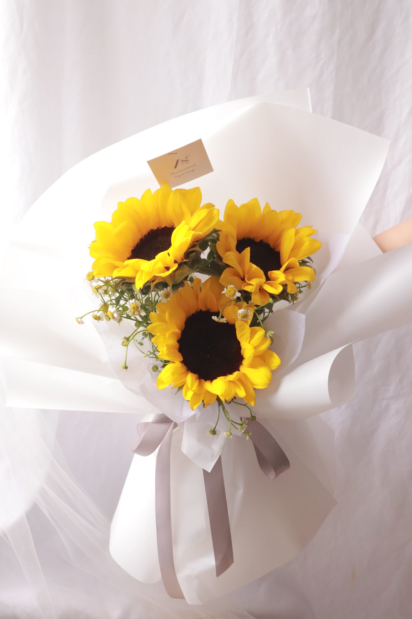 Julia Sunflower Bouquet