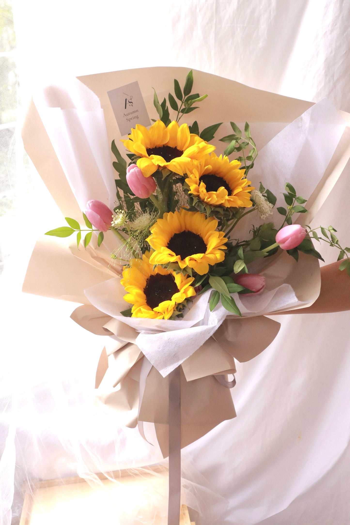 Eirene Sunflower Bouquet