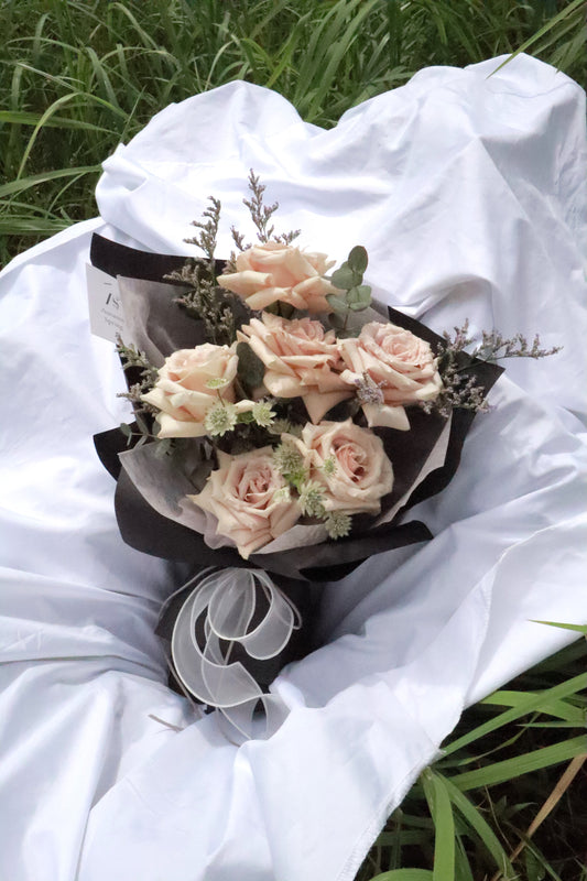 Wednesday Quicksand Rose Bouquet