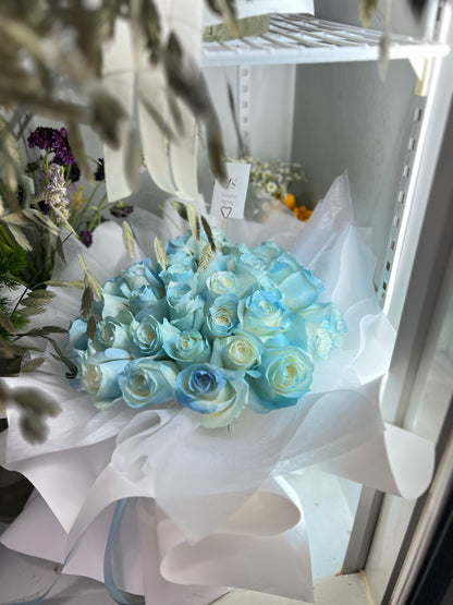 33 Icy Blue Rose Bouquet