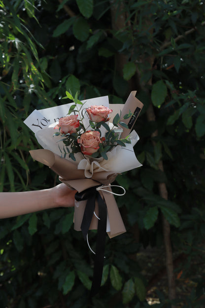 Sweetheart Mini Cappuccino Rose Bouquet