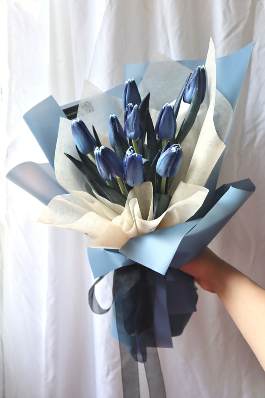 Ma Chérie Blue Dyed Tulip Bouquet