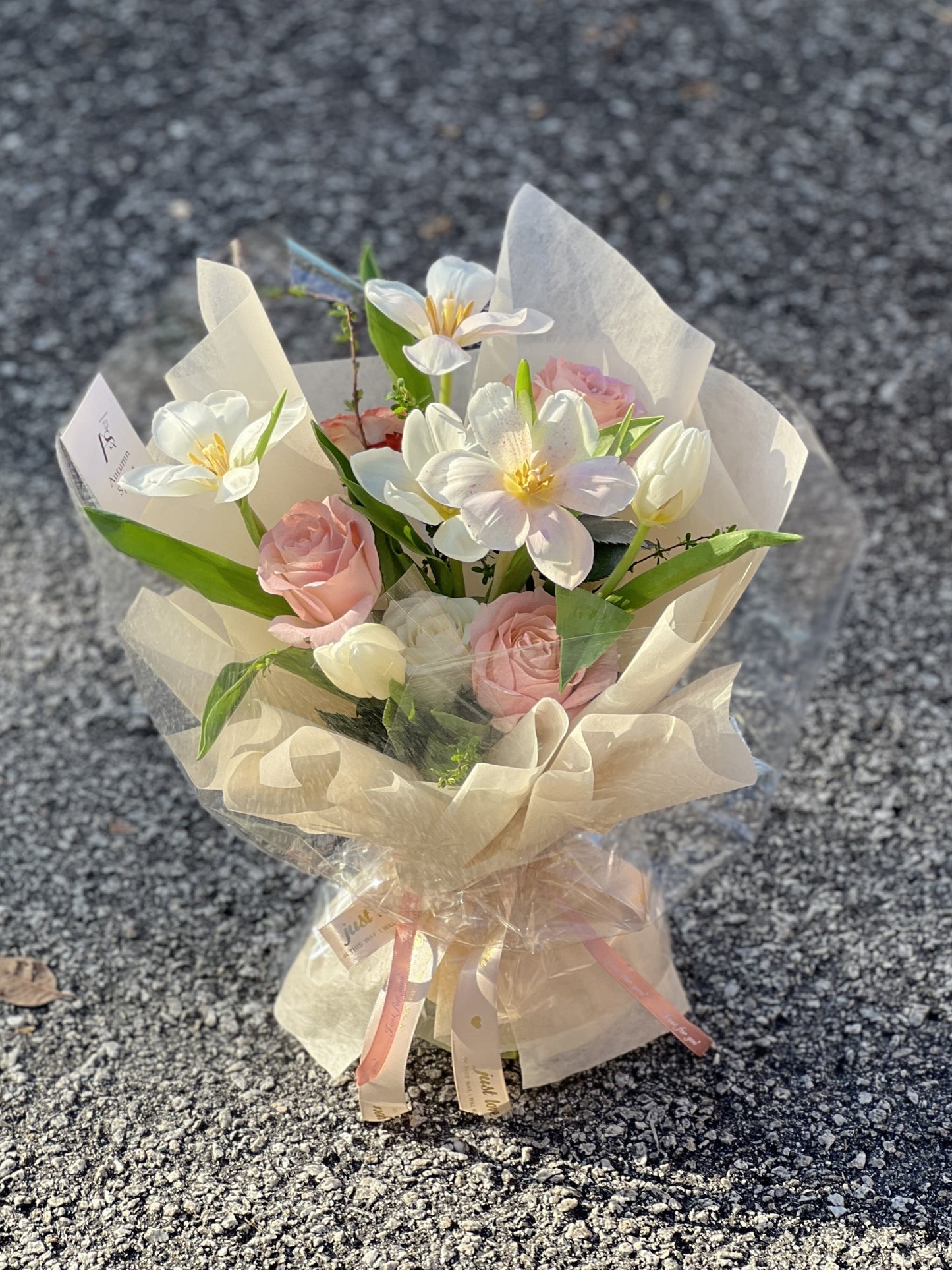 Macaron Mixed Tulip Flower Bouquet