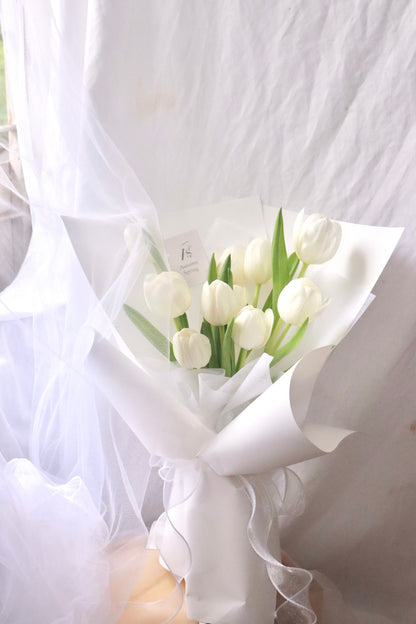 Juliet White Tulip Bouquet