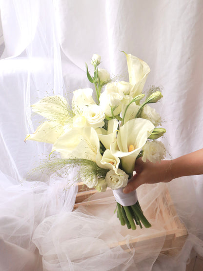 Graceful Lily Bridal Wedding Bouquet