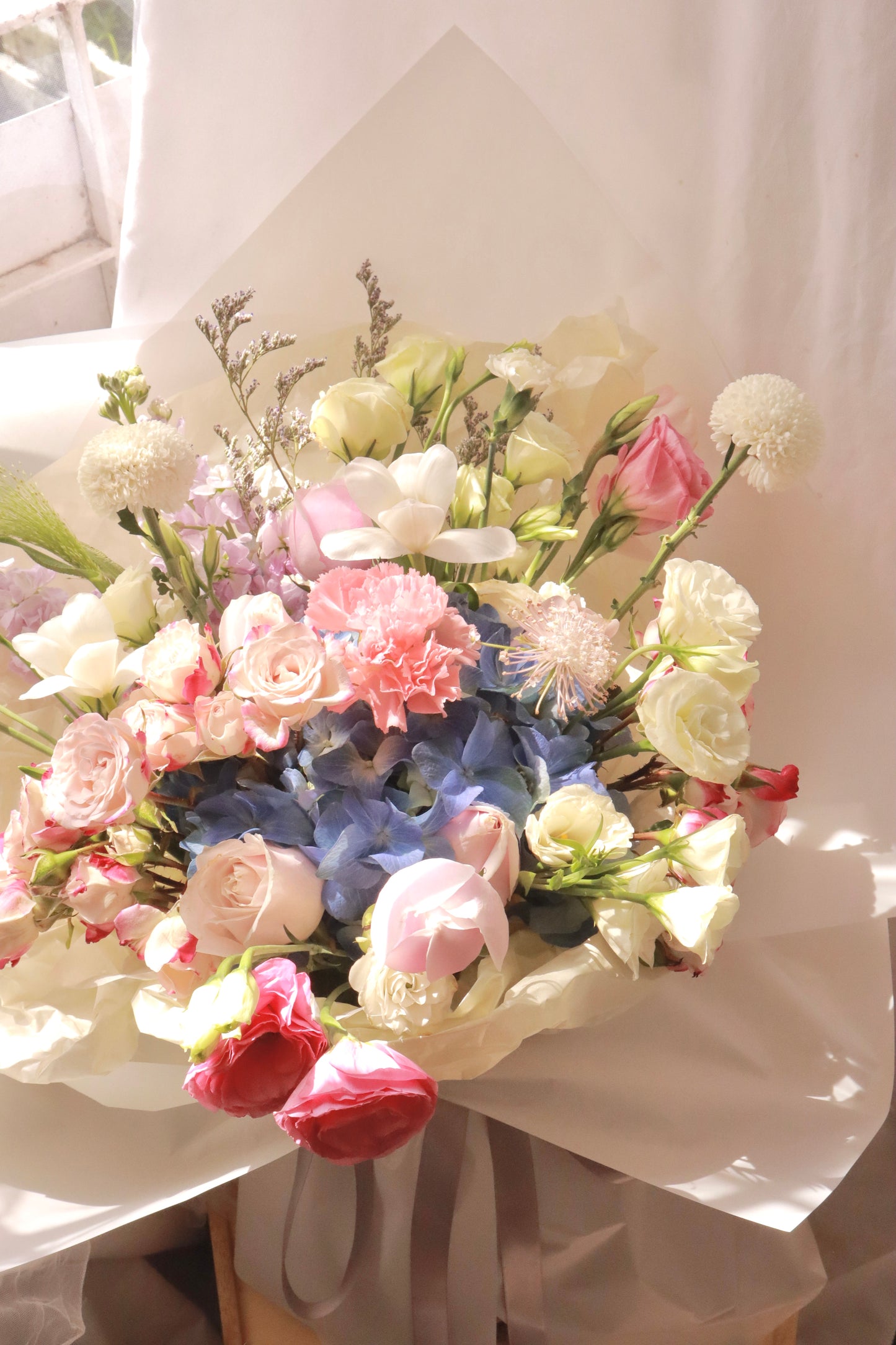 Dreamy Delight Mixed Flower Bouquet