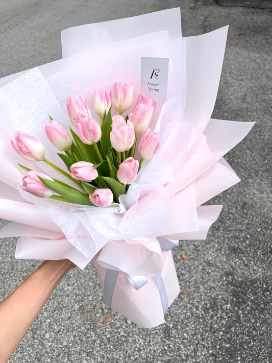 Pink Petal Tulip Bouquet