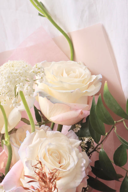 Ethereal Ecuador Aurora Rose Bouquet