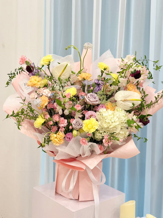 XL Size Blooming Moment Flower Bouquet