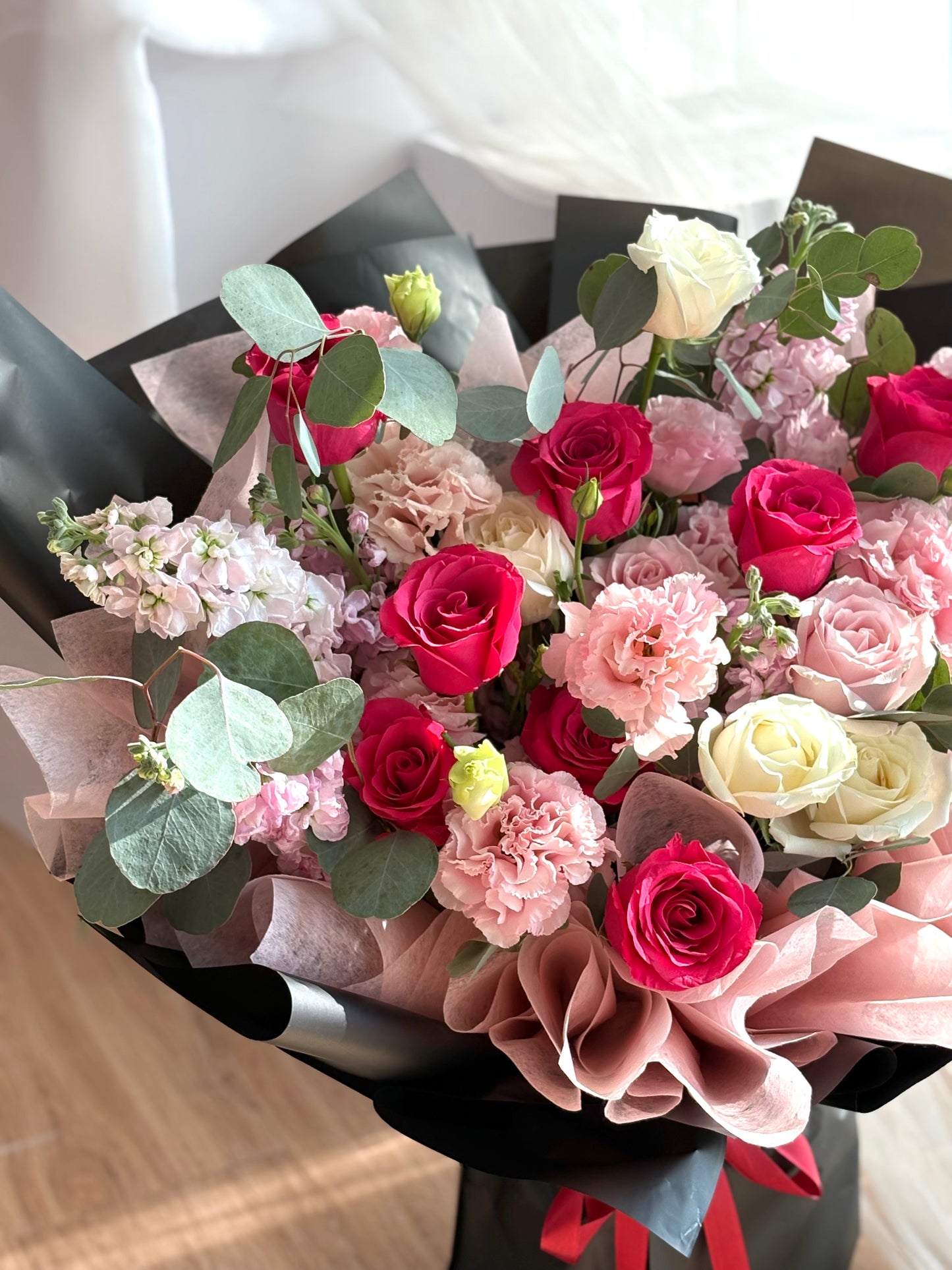 Midnight Fuchsia XL Luxury Flower Bouquet