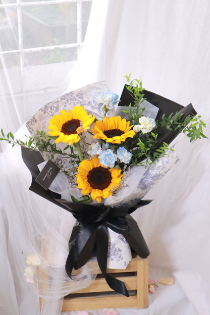 Francesca Sunflower Bouquet