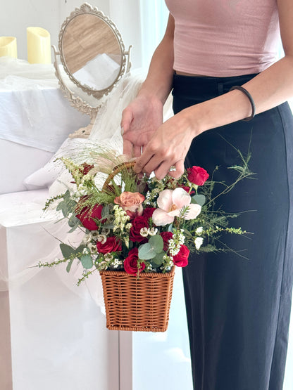 The Regent Cuppuccino Mixed Red roses Flower Basket