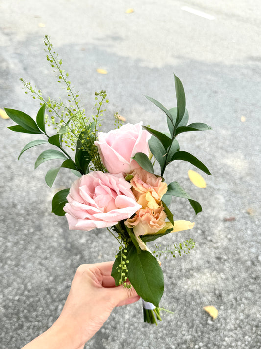 Melanie Bridesmaid Bouquet