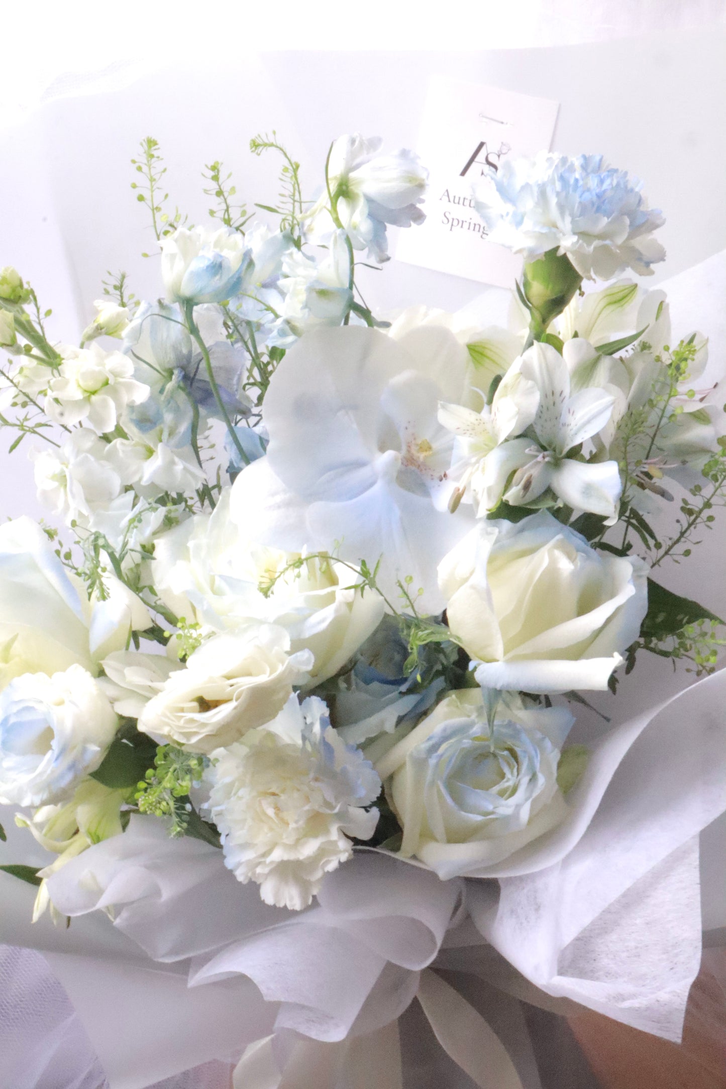 Kelly Blue Theme Mixed Flower Bouquet