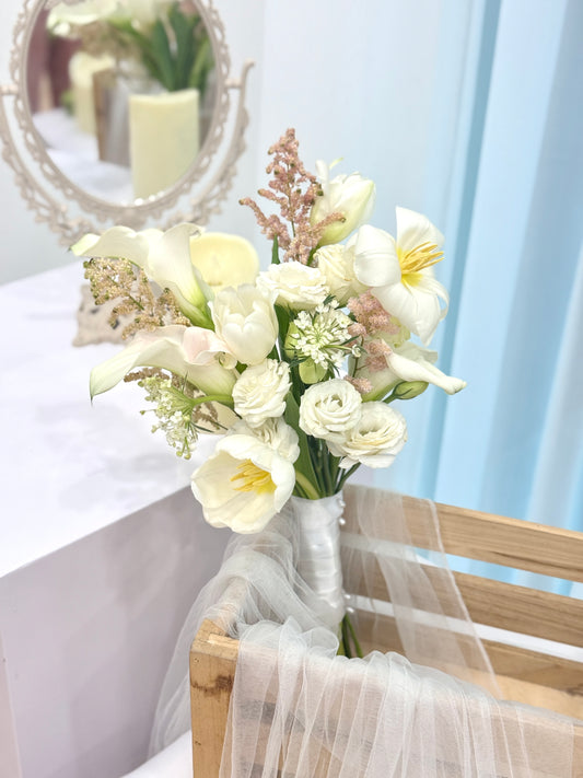 Princess Calla lily mixed flower Wedding Bridal Bouquet