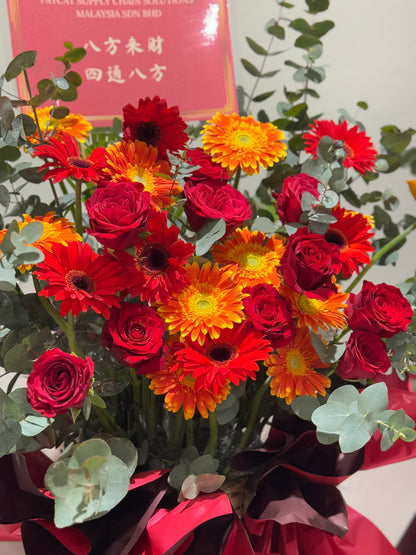 Jasmine Red and Orange theme Opening Flower Stand